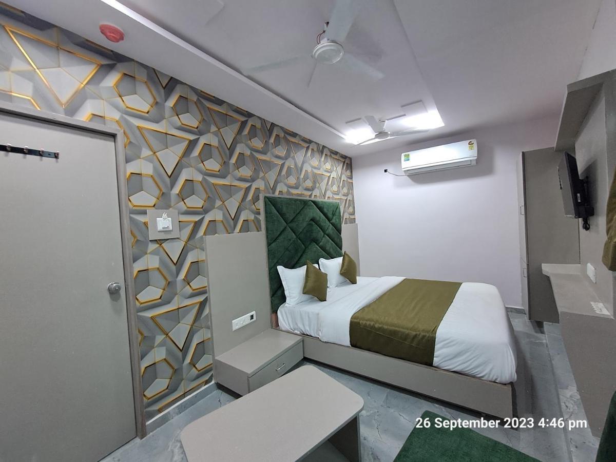 Hotel Kingdom Gandhinagar Kültér fotó