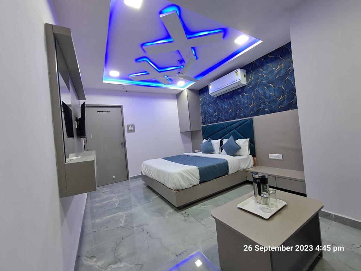Hotel Kingdom Gandhinagar Kültér fotó